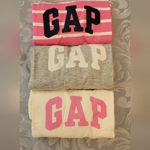 Gap logo onesies 3 piece set